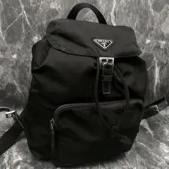t66【極美品】保存袋付 プラダ 三角ロゴ ナイロン ブラック 巾着 