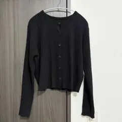 【韓国通販】黒 リブカーディガン クロップド丈 y2k きれいめ