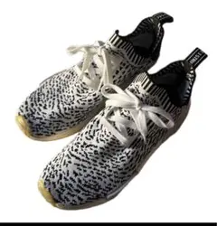 adidas boost ホワイト/ブラック スニーカー