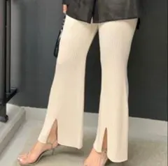 ユニクロ マメクロゴウチ 3D リブニットフロントスリットパンツ レギンス XS