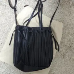 ZARA　プリーツバッグ　2way　ショルダー