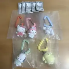 サンリオキャラクターズ カラフルカラビナマスコットチャーム