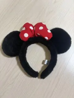ミニーマウス カチューシャ 赤い水玉リボン