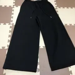 GU ブラック パフスウェットバギーパンツ S 丈短め　美品
