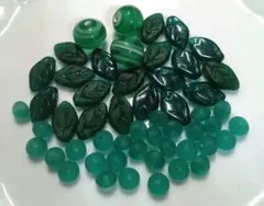 Item thumbnail for item 05bcecb5-4274-4ead-8beb-40a885d14f95