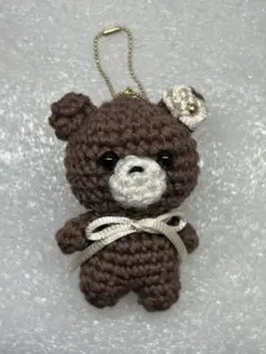 くまのあみぐるみキーホルダー 小さめ リボン付き