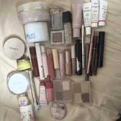 化粧品まとめ売り