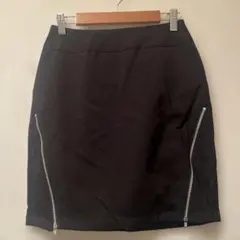 新品未使用品 サイドジッパー付き黒タイトスカートのサムネイル