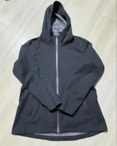 UNIQLO 　薄手アウター　ブラック　XLサイズ