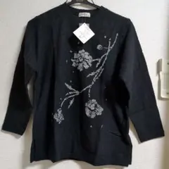 【未使用】花柄プリント 長袖トップス黒 M-L　日本製