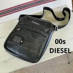 美品】 DIESEL レザー ショルダー クロスボディ バッグ サコッシュ 黒 