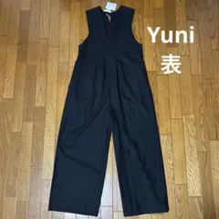 値下げ　タグ付き　未使用　Yuniノースリーブ トップス ブラック　パンツのサムネイル