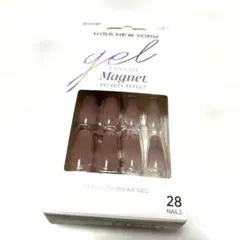 KISS NEW YORK gel Fantasy Magnet 28枚入りのサムネイル