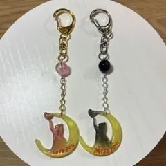 猫と三日月 レジンキーホルダー ペアセット