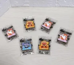 【新品未使用】限定品　アンパンマン バイキンマン　ドキンちゃん　キーホルダー