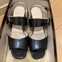 最終価格‼️銀座ヨシノヤ　ホッソリーナ　サンダル