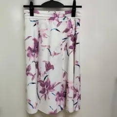 ミディ丈スカート