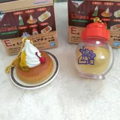 コメダ珈琲店　一番くじ　ミニフィギュアチャーム