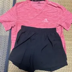 adidas ランニングTシャツ　ランニングパンツ　セット