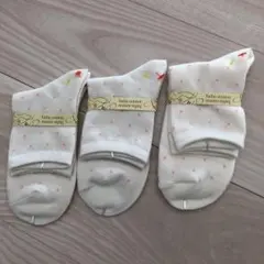 【新品未使用】チュチュアンナ　靴下3足セット