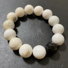 最終値下げ‼️大玉ハウライト多面カットオニキス天然石ブレスレット