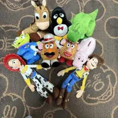 トイ・ストーリー 等身大ぬいぐるみセット - メルカリ