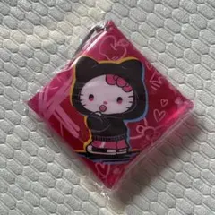 サンリオ　Solid＆Cool カラビナ付きマルチケース　ハローキティ