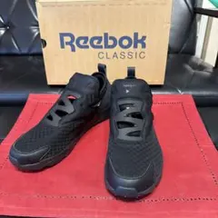 新品 Reebok FURYLIGHT SLIP-ON EMB ブラック