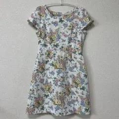 プロポーションボディドレッシング　花柄ワンピース