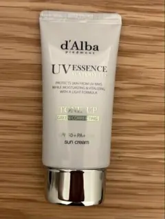 ダルバ UV Essence Waterfull グリーン 50ml