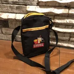 CHUMS チャムス ミニショルダーポシェット アウトドアでの携帯入れに