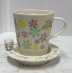 2000年 サンリオ ハローキティ マグカップ＆トレイ 妖精 2000年 サンリオ ハローキティ マグカップ＆トレイ 妖精 - メルカリ