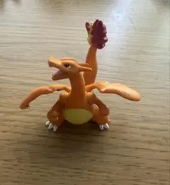 ポケモン　モンコレ/モンスターコレクション　リザードンのサムネイル