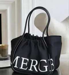 海外人気 MERGEロゴトートバッグ オフホワイト×ブラウン - メルカリ