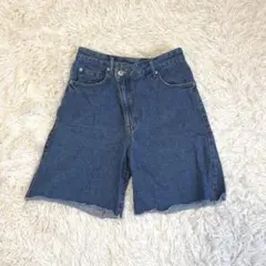H&M デニム　ハーフパンツ　フロントデザイン　ブルーデニム　エイチアンドエム