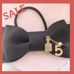 キラキラ香水瓶とカメリアつきNo.5 リボン ヘアゴム (シャネルストーン可