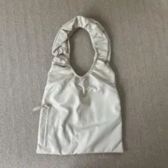 ホワイト ショルダーバッグ