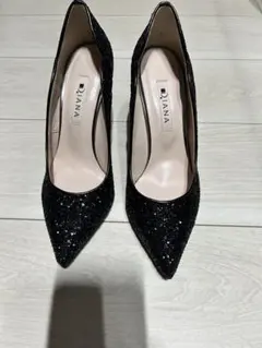 DIANA黒キラキラハイヒール