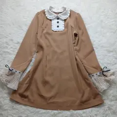 極美品　モンリリー　ミニワンピース　セーラー襟　袖口フリル　リボン　キャメル　M