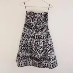 【新品】anthoropology・ベアトップ膝丈ドレス