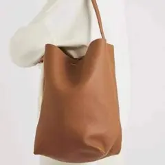 トートバッグ 本革 バケツ型 縦型 キャメル Mサイズ 軽量 ワンショルダー