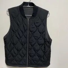 GU ブラック キルティング ダウンベスト