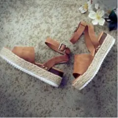 新品　フラット　サンダル