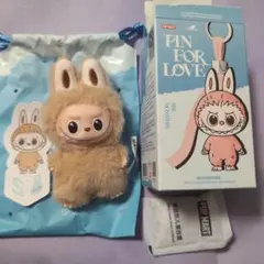 ラブブ PIN FOR LOVE イニシャルS