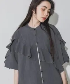 JEANASIS サッシュフリルシャツ　グレー 半袖のサムネイル