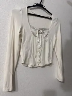 リップサービス　トップス