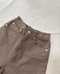 ストレートデニムパンツ