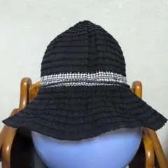 黒いストライプフレアハット