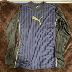 プーマ　長袖　シャツ　o　サッカー
