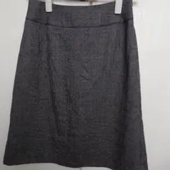 グレー タイトスカート 後ろファスナー